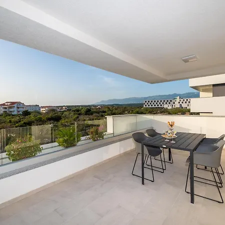 Apartments & Rooms Pool Villas Maris Novalja Exterior photo