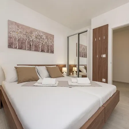 Apartments & Rooms Pool Villas Maris Novalja Exterior photo