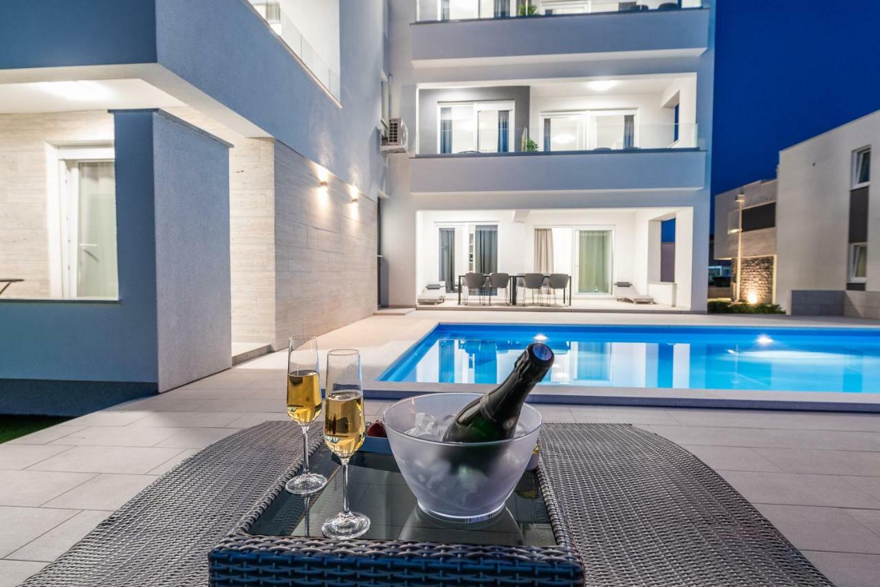 & Pool Maris Apartment