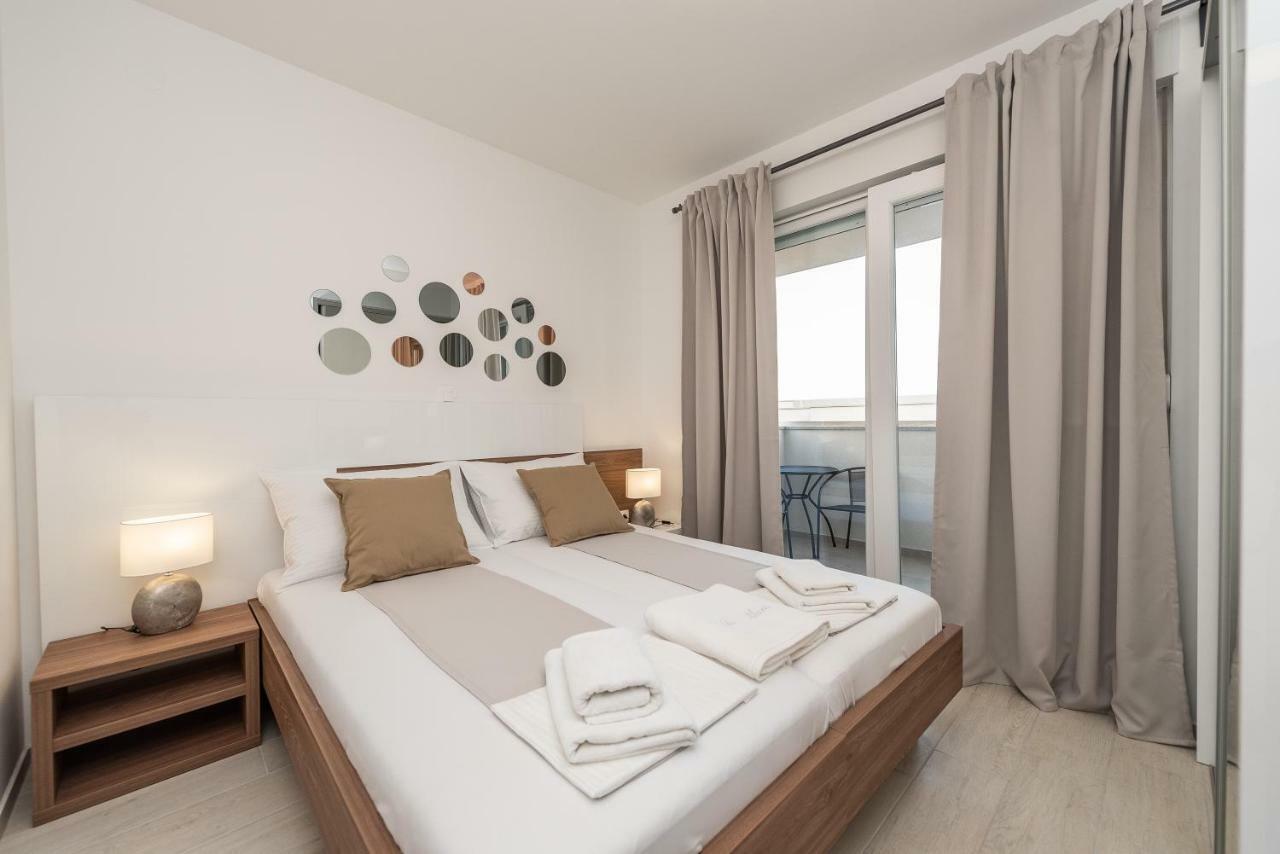 Apartamento Apartments&rooms Pool Maris Novalja