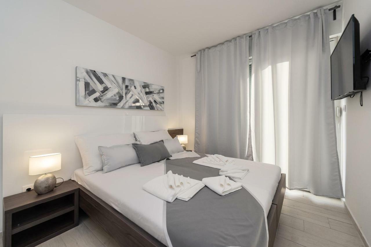 Apartments&rooms Pool Maris * Novalja