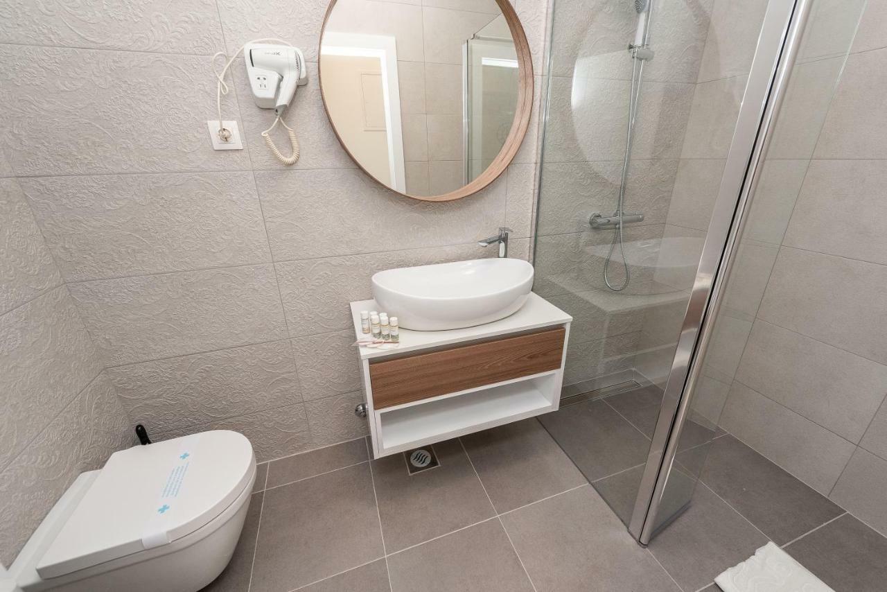 Apartments&rooms Pool Maris Apartamento Novalja